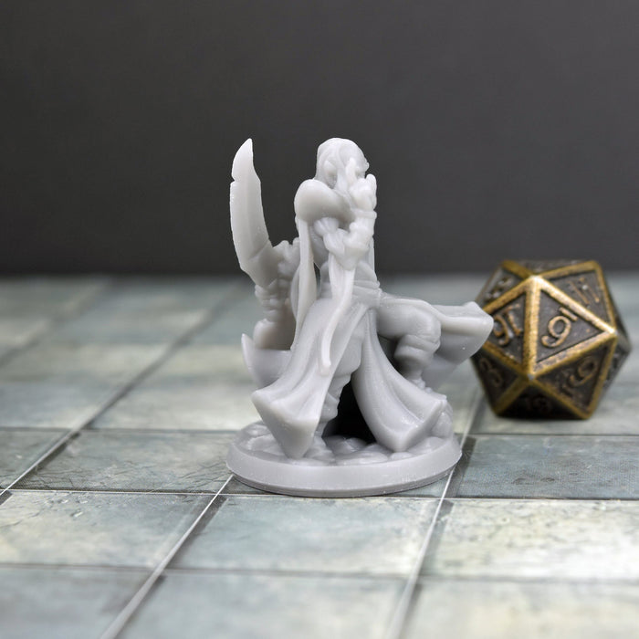 Dnd miniature Elven Male with Blade is 3D Printed for tabletop wargaming minis and dnd figures-Miniature-Arbiter- GriffonCo Shoppe