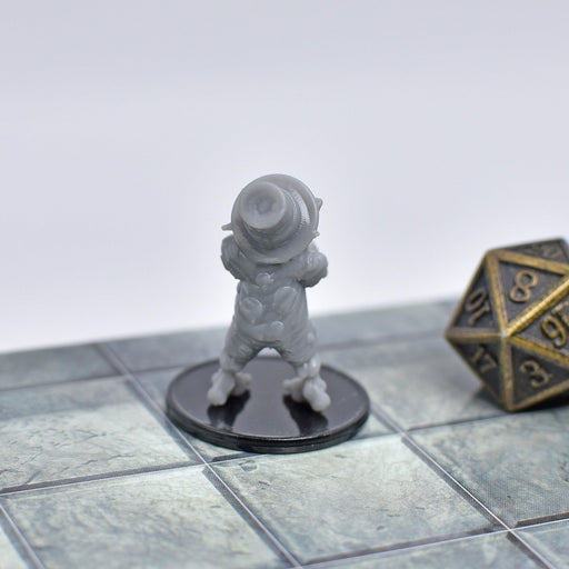 Dnd miniature Goblin Eating Popcorn is 3D Printed for tabletop wargaming minis and dnd figures-Miniature-Cross Lances- GriffonCo Shoppe