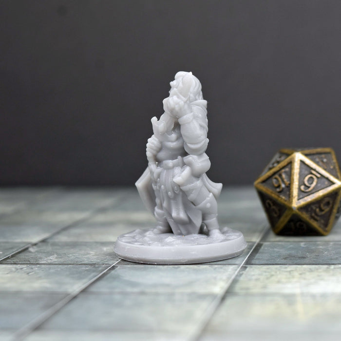 Dnd miniature Human Fighter Cleaning Sword is 3D Printed for tabletop wargaming minis and dnd figures-Miniature-Arbiter- GriffonCo Shoppe