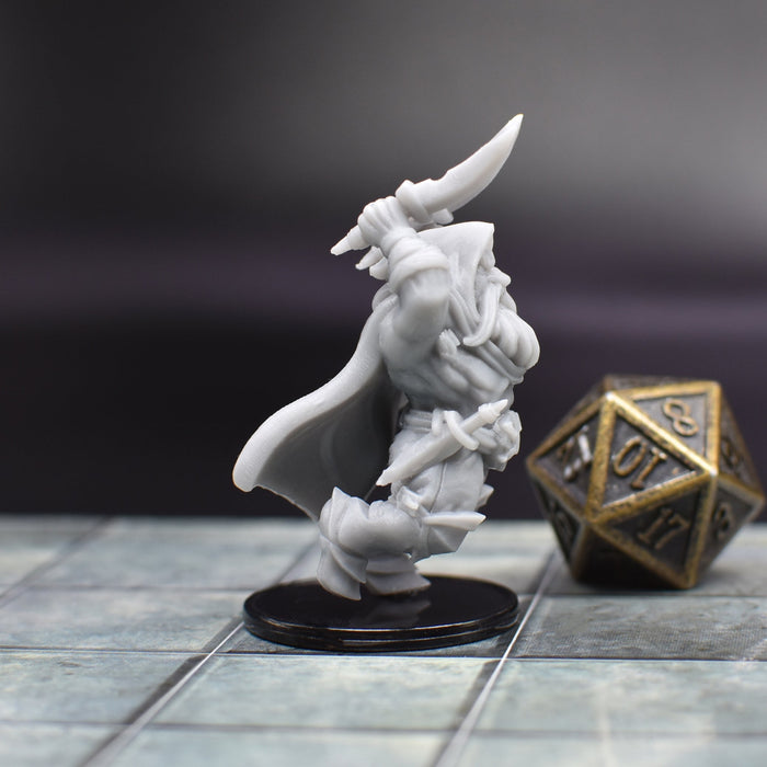 Dnd miniature Kogan the Raider is 3D Printed for tabletop wargaming minis and dnd figures-Miniature-Miniatures of Madness- GriffonCo Shoppe