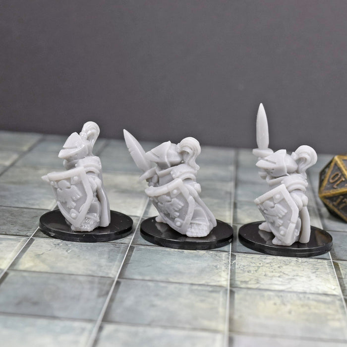 Dnd miniatures set of Male Halfling Paladins unpainted minis for tabletop wargaming-Miniature-Duncan Shadow- GriffonCo Shoppe