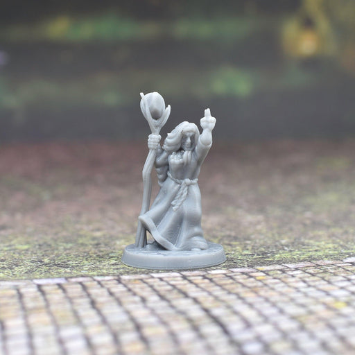 Miniature dnd figures Druid Female 3D printed for tabletop wargames and miniatures-Miniature-Brite Minis- GriffonCo Shoppe