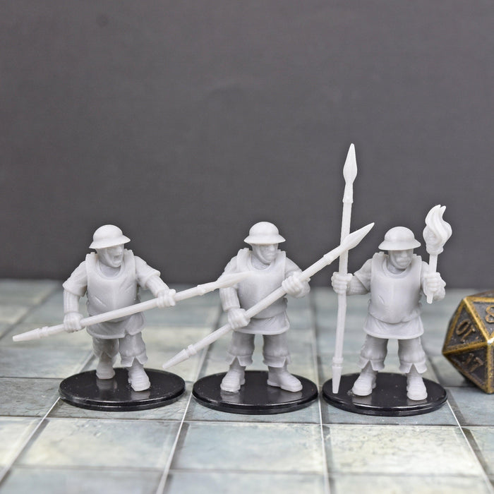 Miniature dnd figures Guard - Spears 3D printed for tabletop wargames and miniatures-Miniature-Duncan Shadow- GriffonCo Shoppe