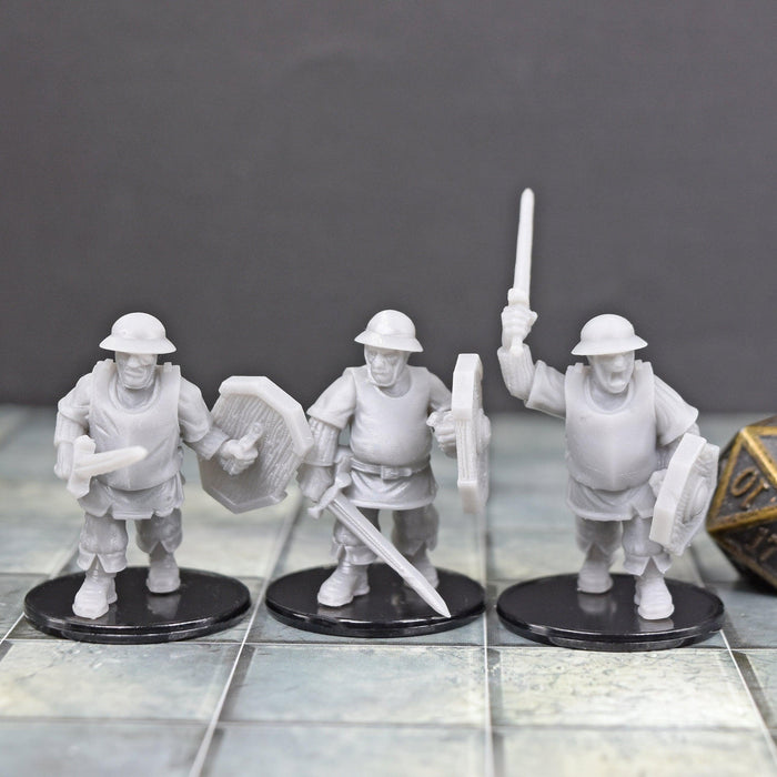 Miniature dnd figures Guard - Swords 3D printed for tabletop wargames and miniatures-Miniature-Duncan Shadow- GriffonCo Shoppe