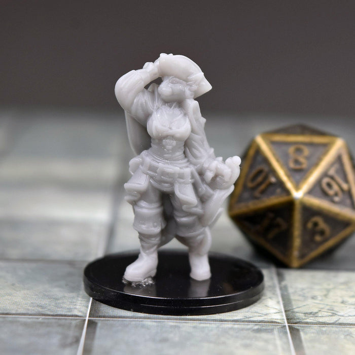 Miniature dnd figures Tabaxi Pirate 3D printed for tabletop wargames and miniatures-Miniature-Vae Victis- GriffonCo Shoppe
