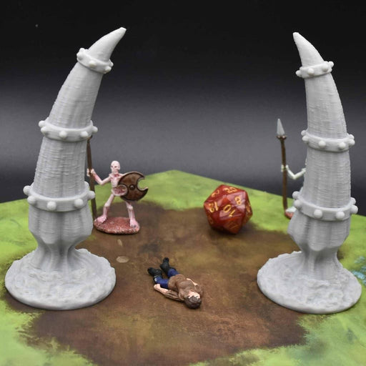 Tabletop wargaming terrain Spire - Banded for dnd accessories-Scatter Terrain-Duncan Shadow- GriffonCo Shoppe