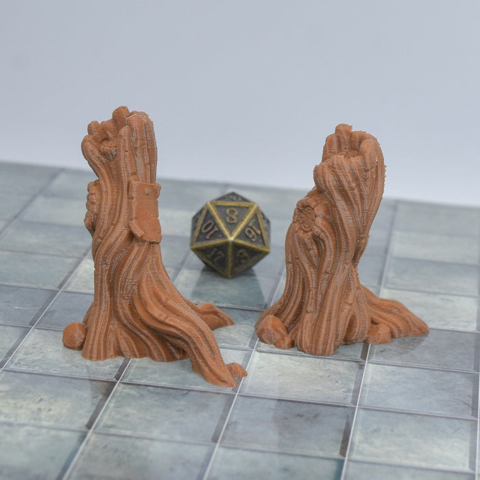 Tabletop wargaming terrain Wanted Tree Post for dnd accessories-Scatter Terrain-Vae Victis- GriffonCo Shoppe