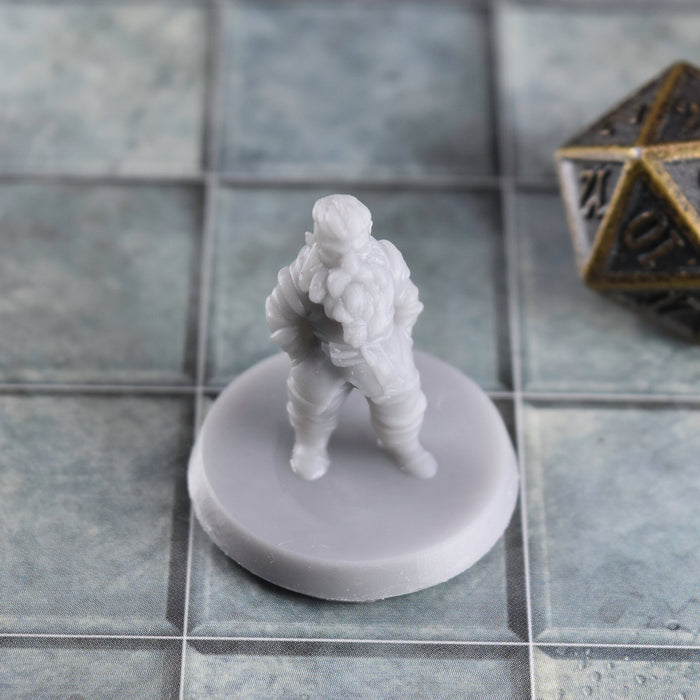 dnd miniature Dwarf Commoner resin dnd figures for tabletop wargaming-Miniature-EC3D- GriffonCo Shoppe