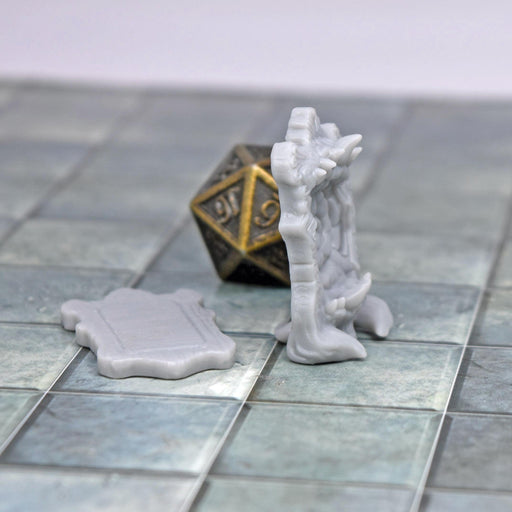 dnd miniature Mirror Mimic for dungeons and slaying dragons in tabletop wargaming.-Miniature-Korte- GriffonCo Shoppe